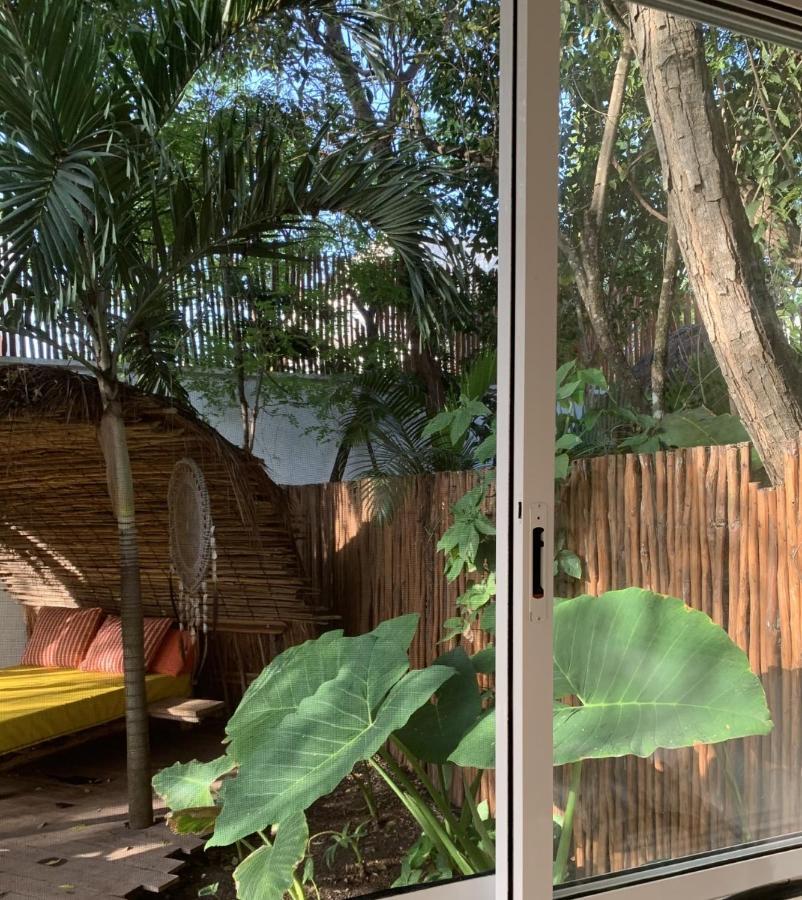 Luxury Private Villas , Private Pool, Private Garden, Jacuzzi, 24Hours Security トゥルム エクステリア 写真