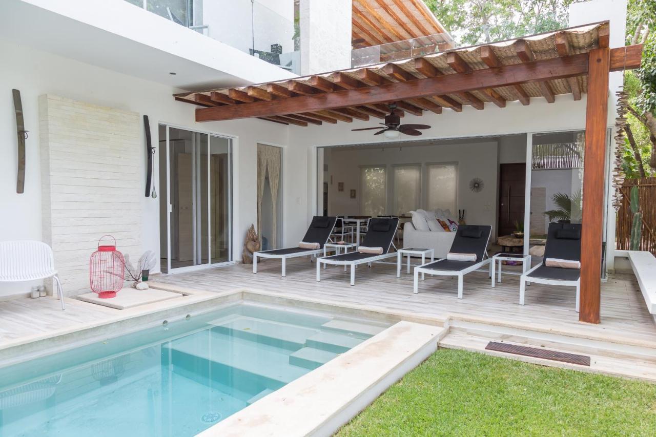 Luxury Private Villas , Private Pool, Private Garden, Jacuzzi, 24Hours Security トゥルム エクステリア 写真