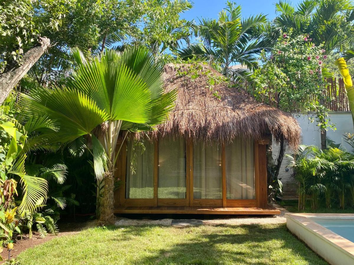 Luxury Private Villas , Private Pool, Private Garden, Jacuzzi, 24Hours Security トゥルム エクステリア 写真
