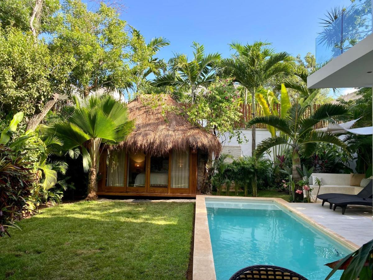 Luxury Private Villas , Private Pool, Private Garden, Jacuzzi, 24Hours Security トゥルム エクステリア 写真