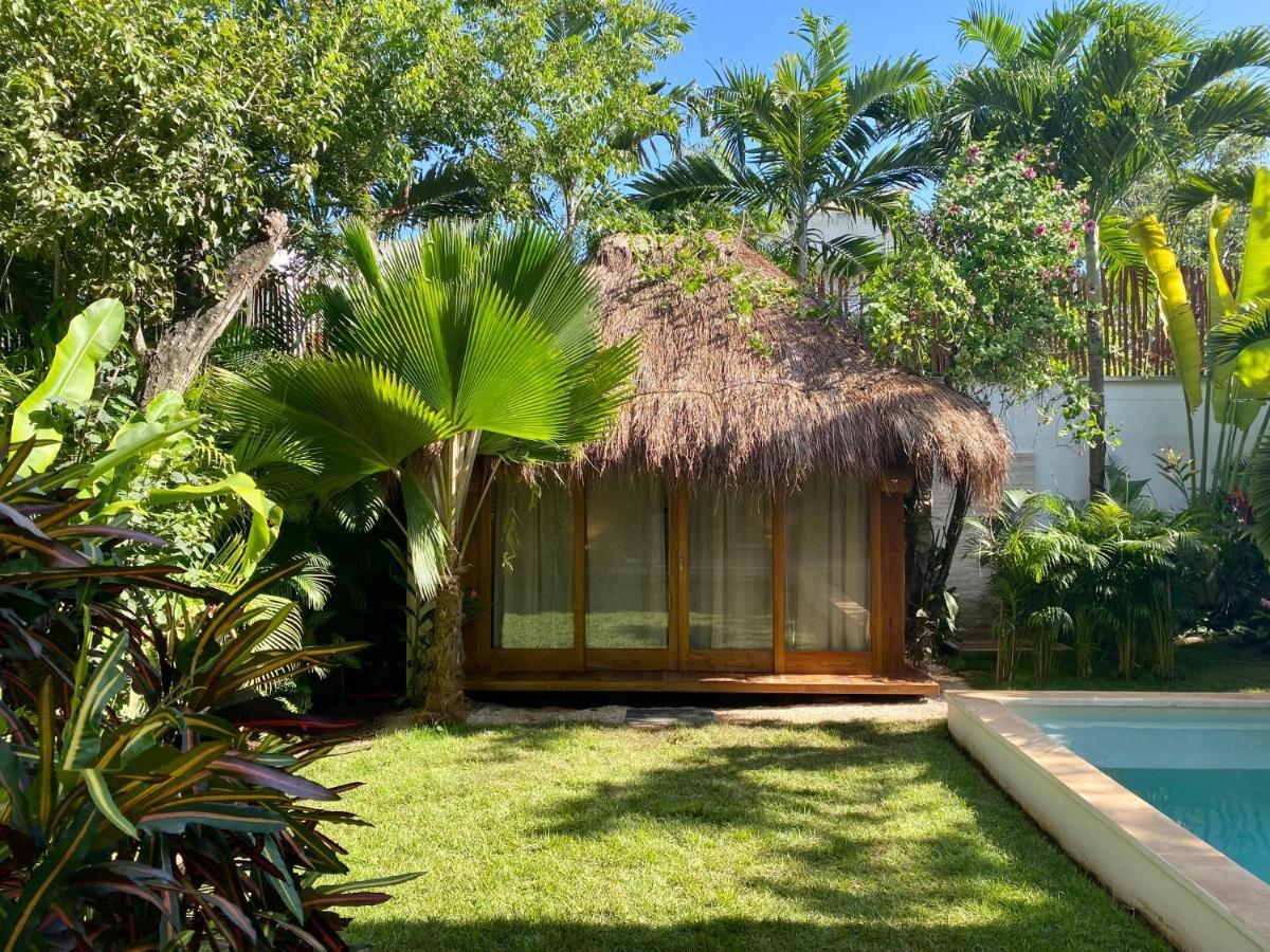 Luxury Private Villas , Private Pool, Private Garden, Jacuzzi, 24Hours Security トゥルム エクステリア 写真