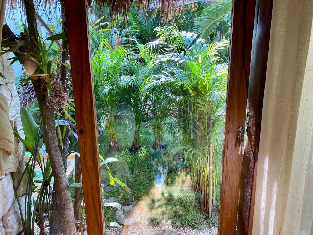 Luxury Private Villas , Private Pool, Private Garden, Jacuzzi, 24Hours Security トゥルム エクステリア 写真