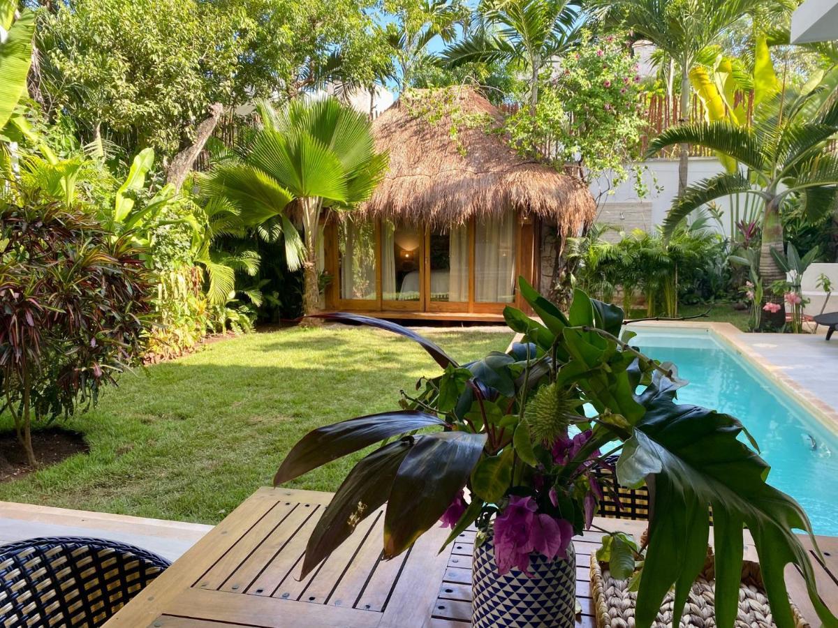 Luxury Private Villas , Private Pool, Private Garden, Jacuzzi, 24Hours Security トゥルム エクステリア 写真